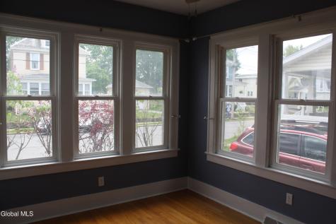140 6th Street Scotia NY 12302