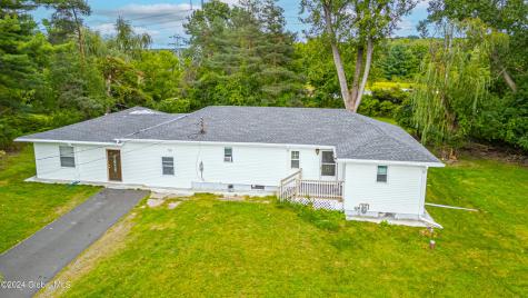 15 Patroon Lane Rensselaer NY 12144