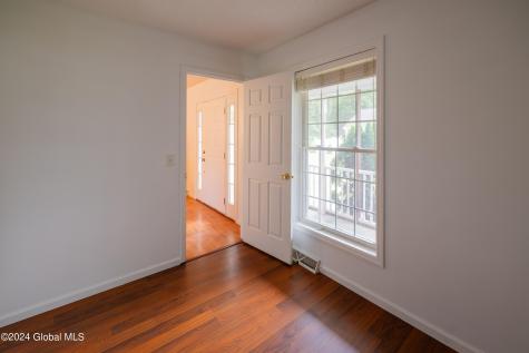 1 Verrazano Way Clifton Park NY 12065