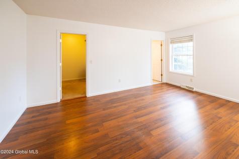 1 Verrazano Way Clifton Park NY 12065