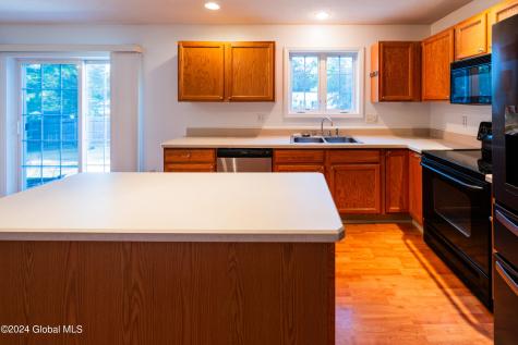 1 Verrazano Way Clifton Park NY 12065