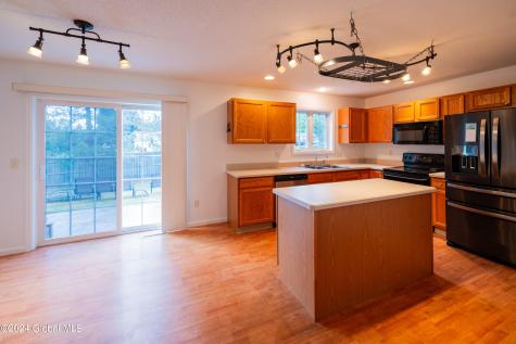 1 Verrazano Way Clifton Park NY 12065