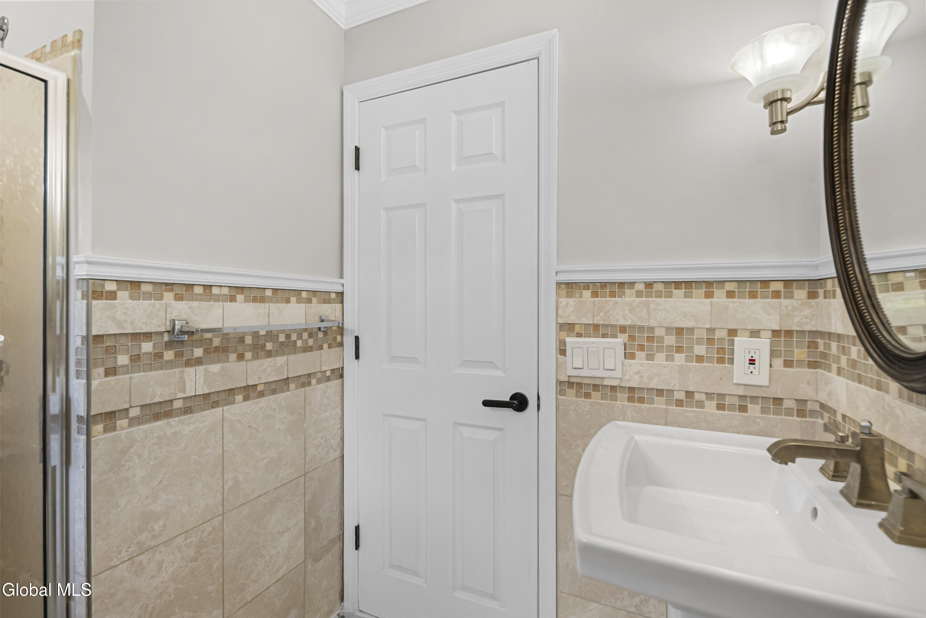 13 Laurel Drive Loudonville NY 12211