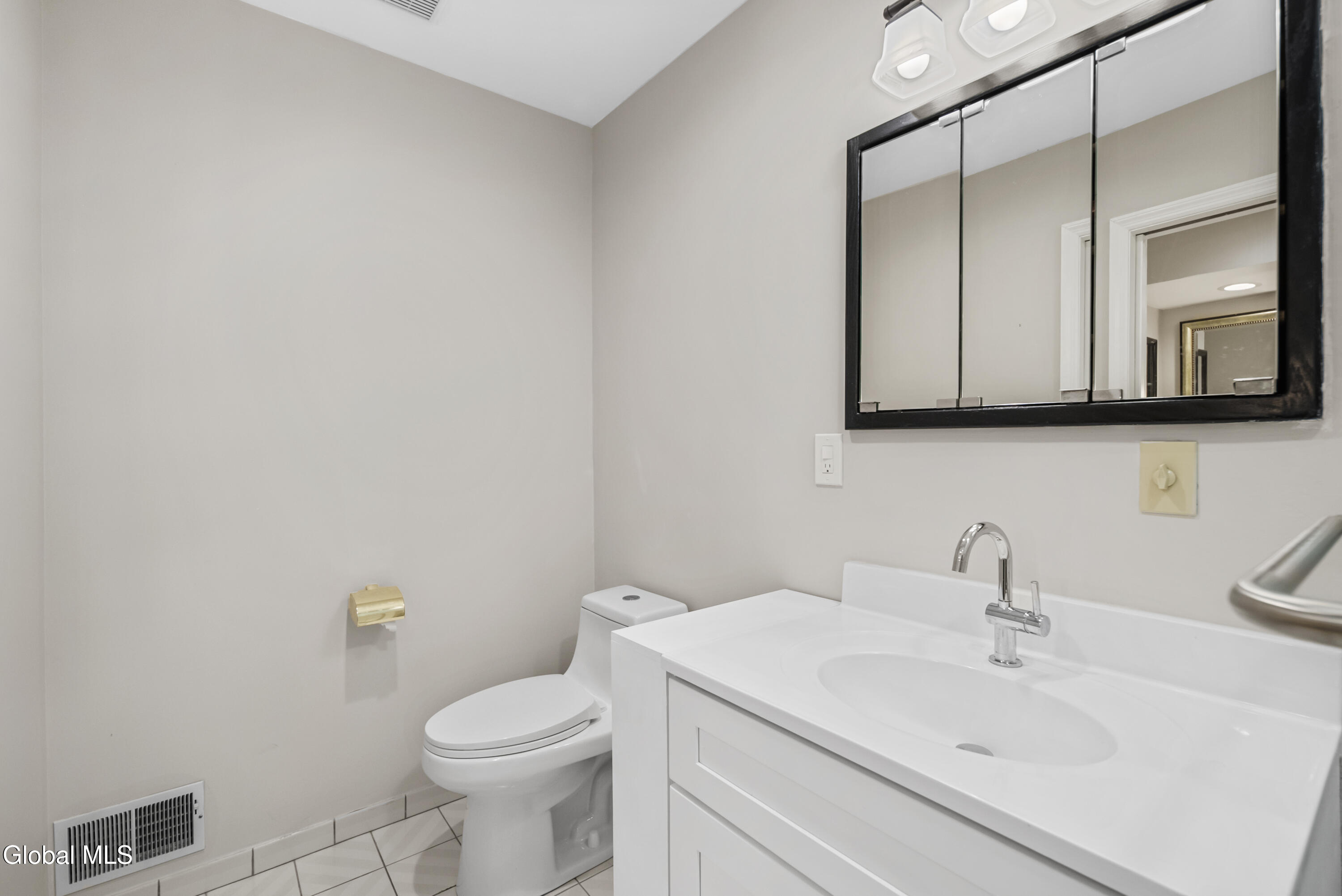 13 Laurel Drive Loudonville NY 12211