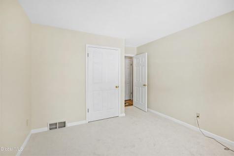 2410 Parkville Place Niskayuna NY 12309