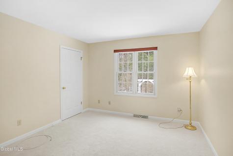 2410 Parkville Place Niskayuna NY 12309