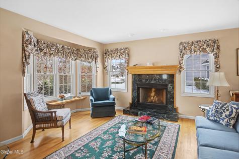 2410 Parkville Place Niskayuna NY 12309