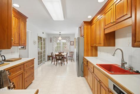 2410 Parkville Place Niskayuna NY 12309