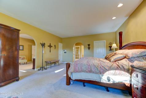 1 Shetland Green Clifton Park NY 12065