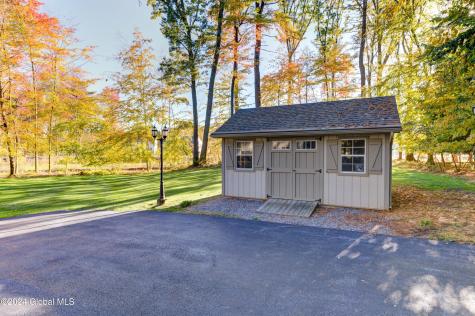 1 Shetland Green Clifton Park NY 12065