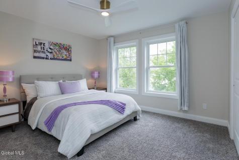 35 Chloes Way Saratoga Springs NY 12866