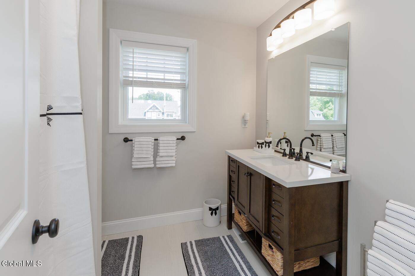 35 Chloes Way Saratoga Springs NY 12866