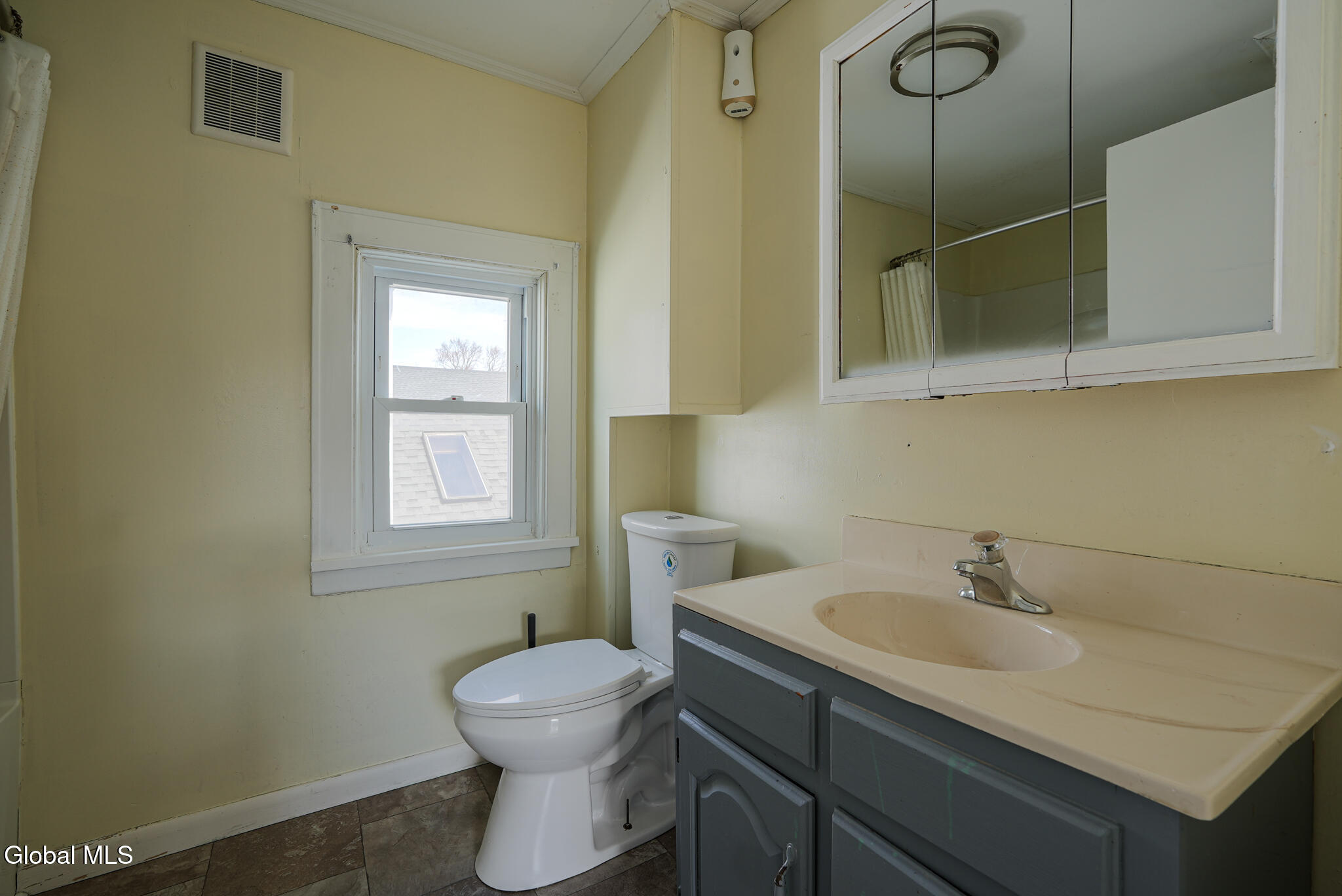 1601 8th Avenue Watervliet NY 12189
