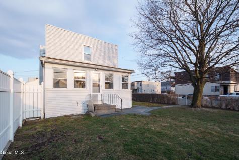 1601 8th Avenue Watervliet NY 12189