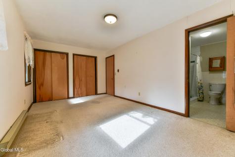 16 Delma Lane Averill Park NY 12018
