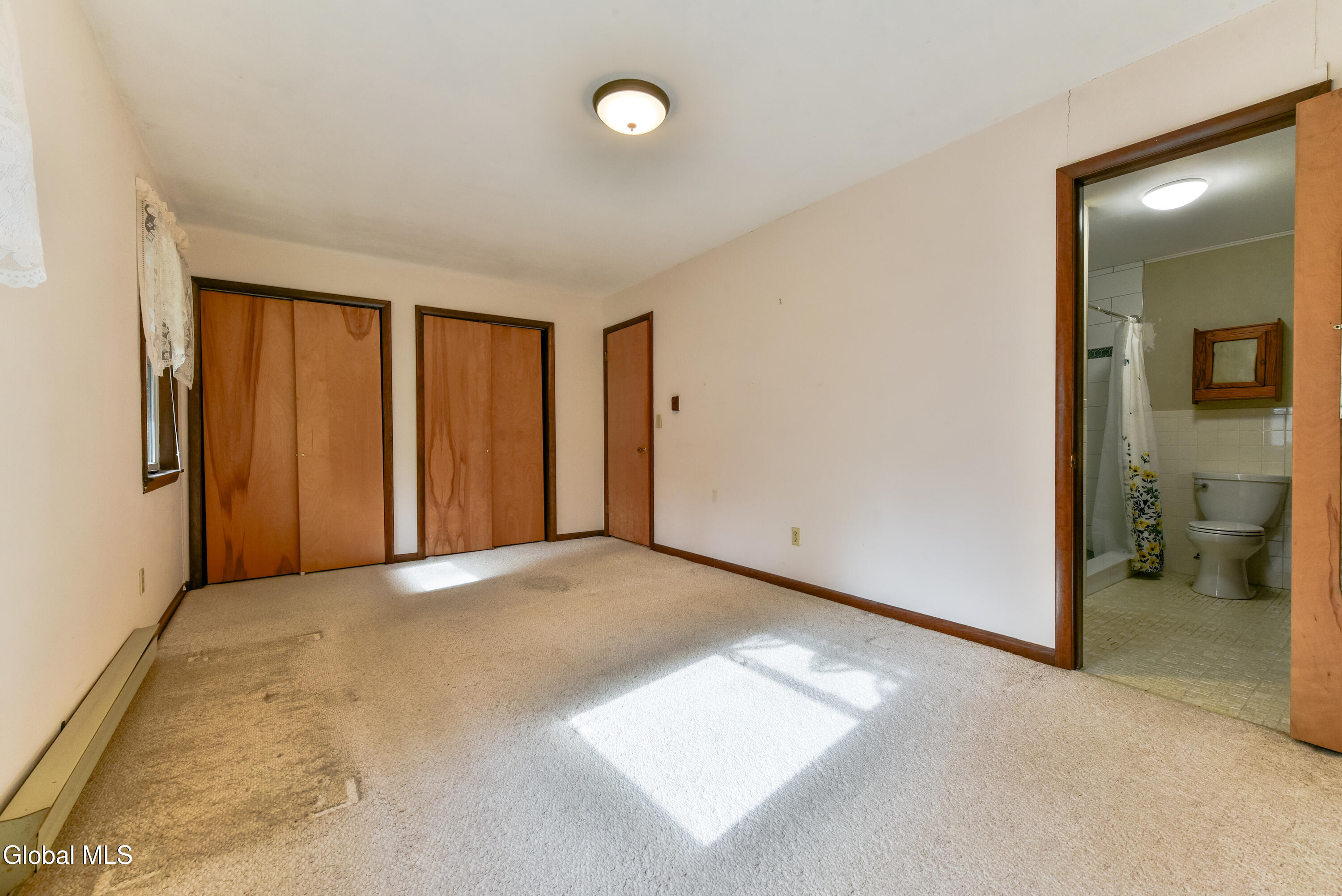 16 Delma Lane Averill Park NY 12018