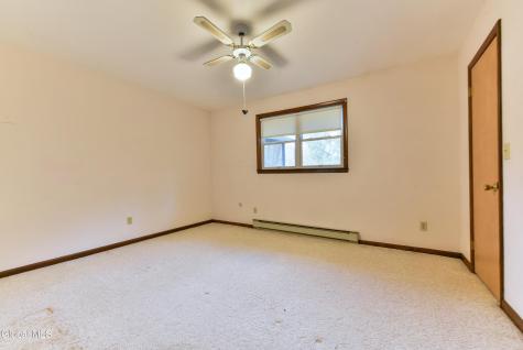 16 Delma Lane Averill Park NY 12018