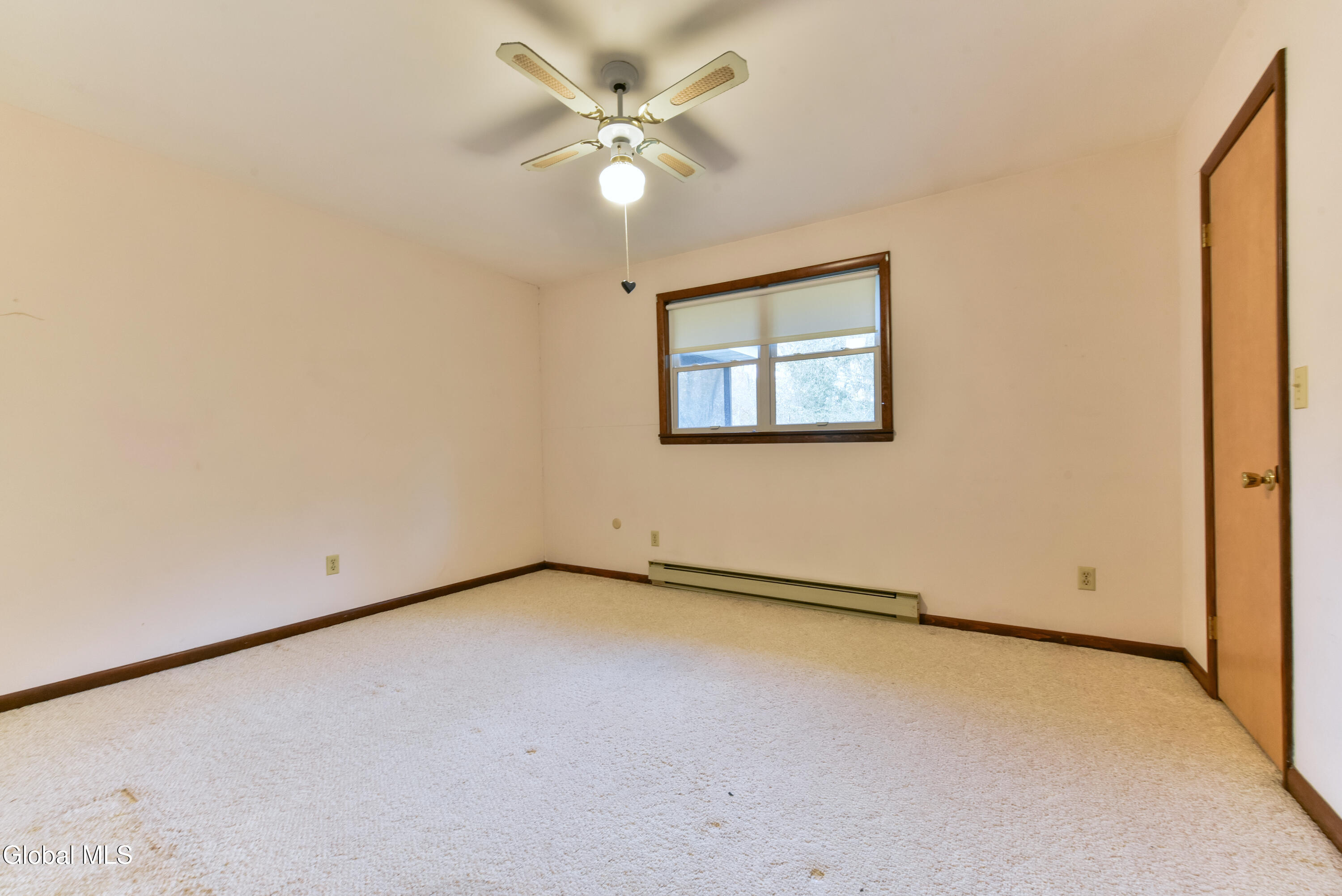 16 Delma Lane Averill Park NY 12018