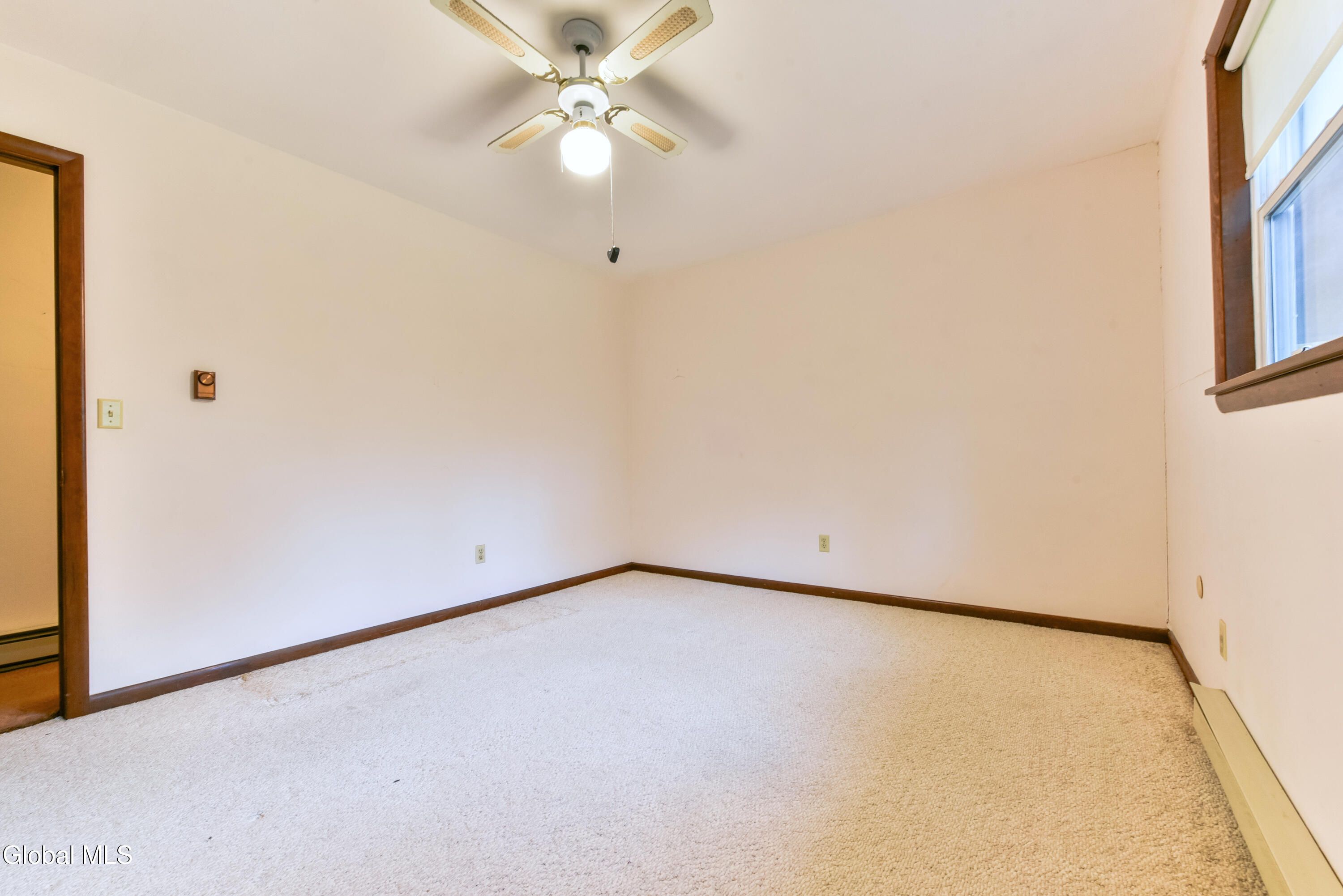 16 Delma Lane Averill Park NY 12018