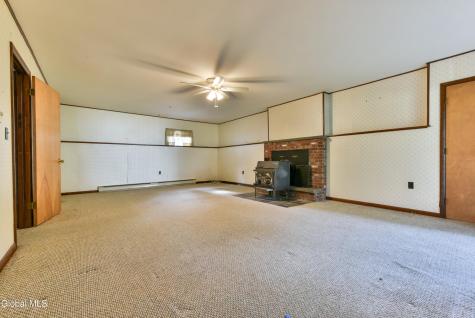 16 Delma Lane Averill Park NY 12018