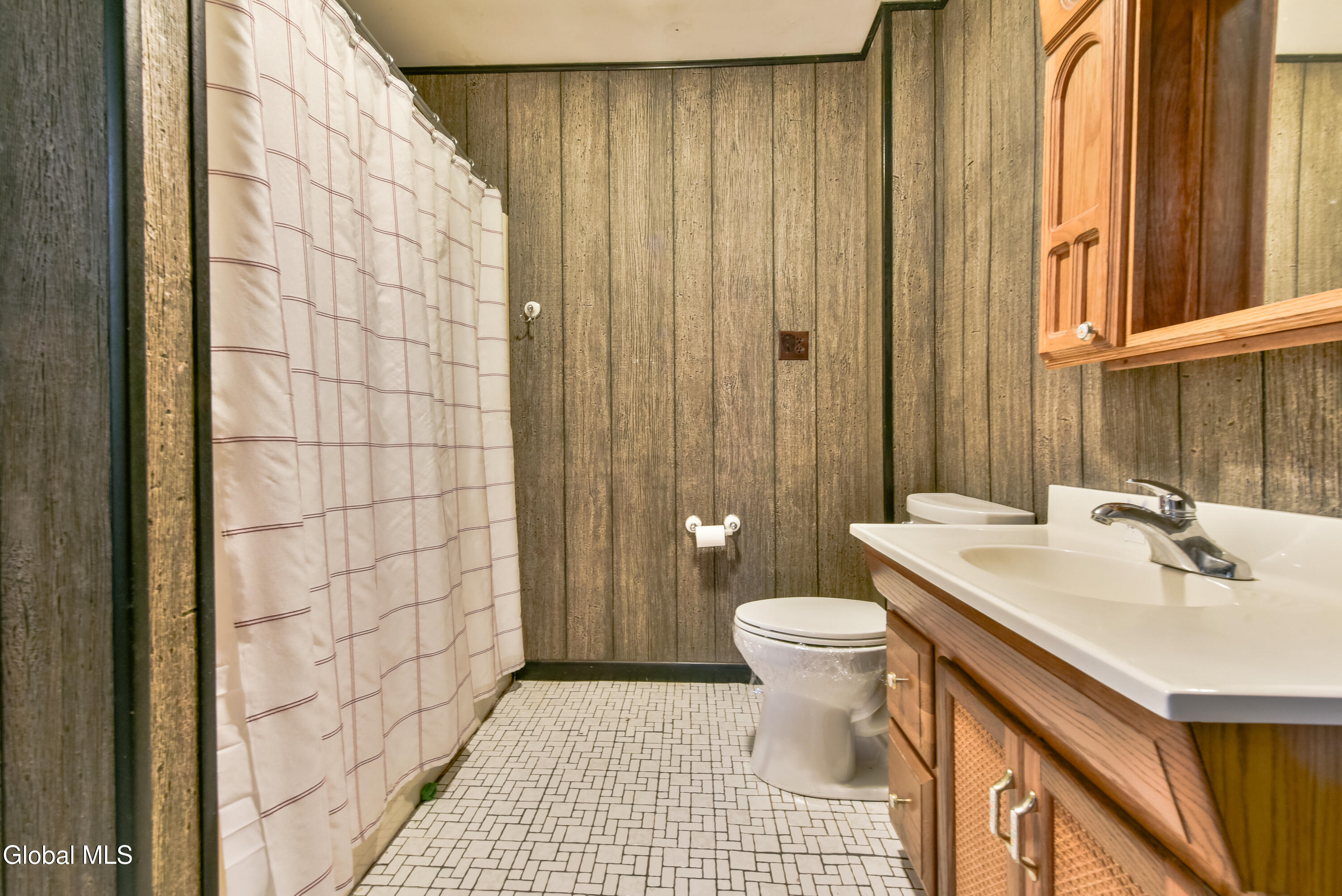 16 Delma Lane Averill Park NY 12018