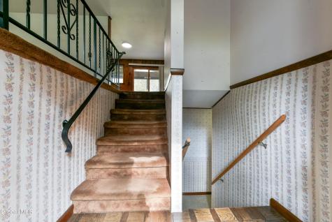 16 Delma Lane Averill Park NY 12018