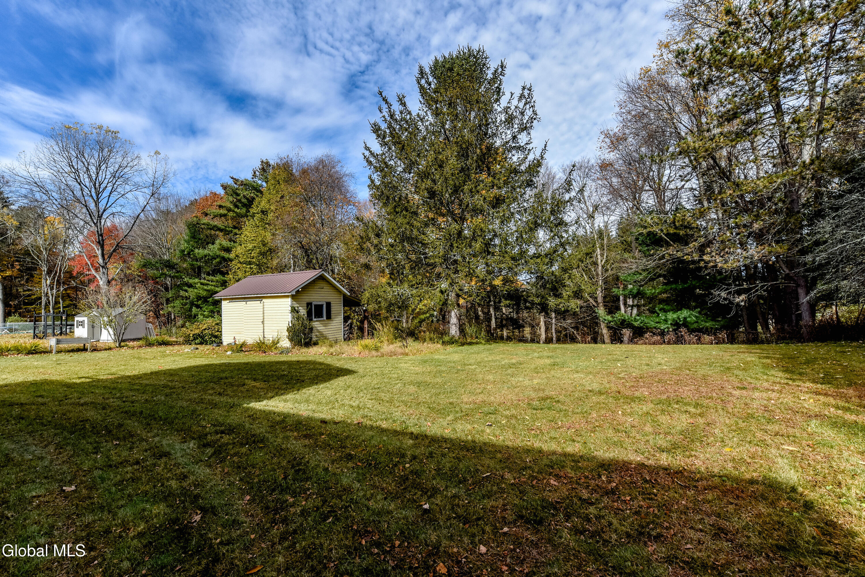 16 Delma Lane Averill Park NY 12018