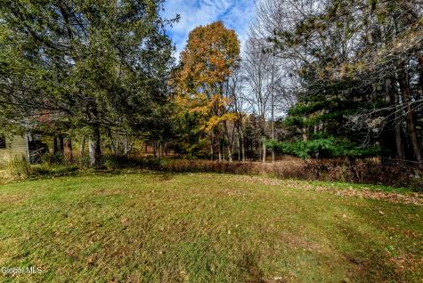 16 Delma Lane Averill Park NY 12018