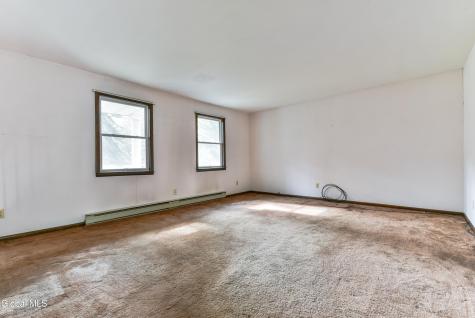 16 Delma Lane Averill Park NY 12018