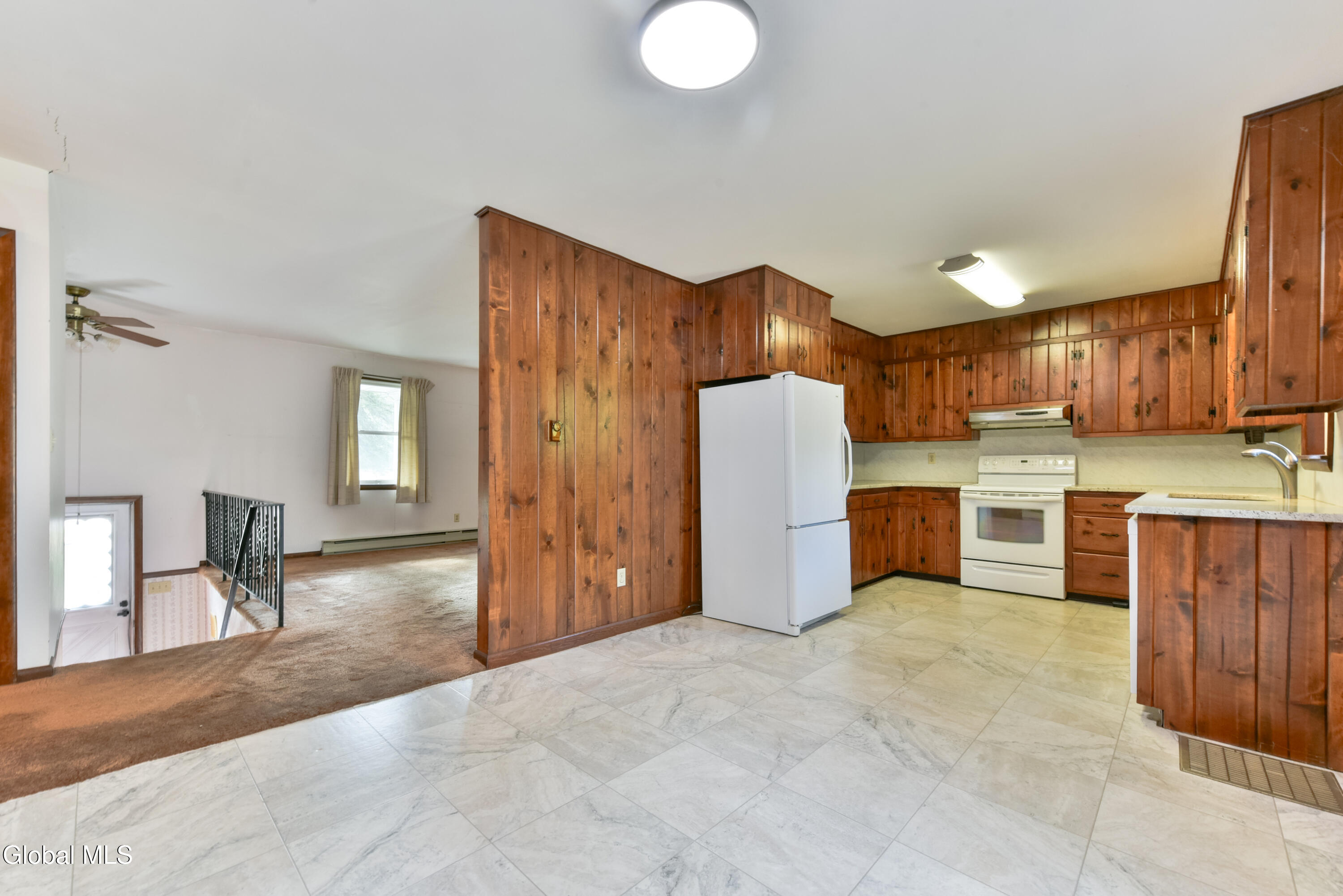 16 Delma Lane Averill Park NY 12018