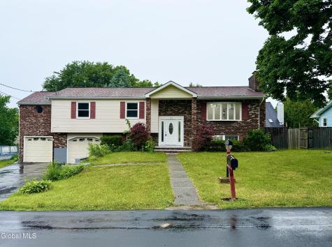 122 Massachusetts Avenue Cohoes NY 12047