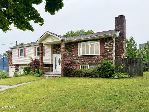 122 Massachusetts Avenue Cohoes NY 12047