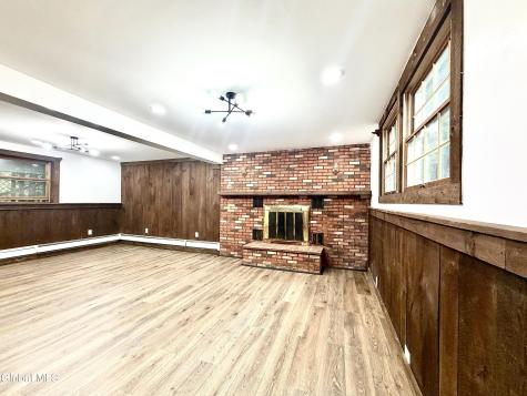 122 Massachusetts Avenue Cohoes NY 12047