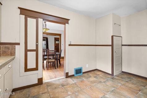 519 Kenwood Avenue Delmar NY 12054