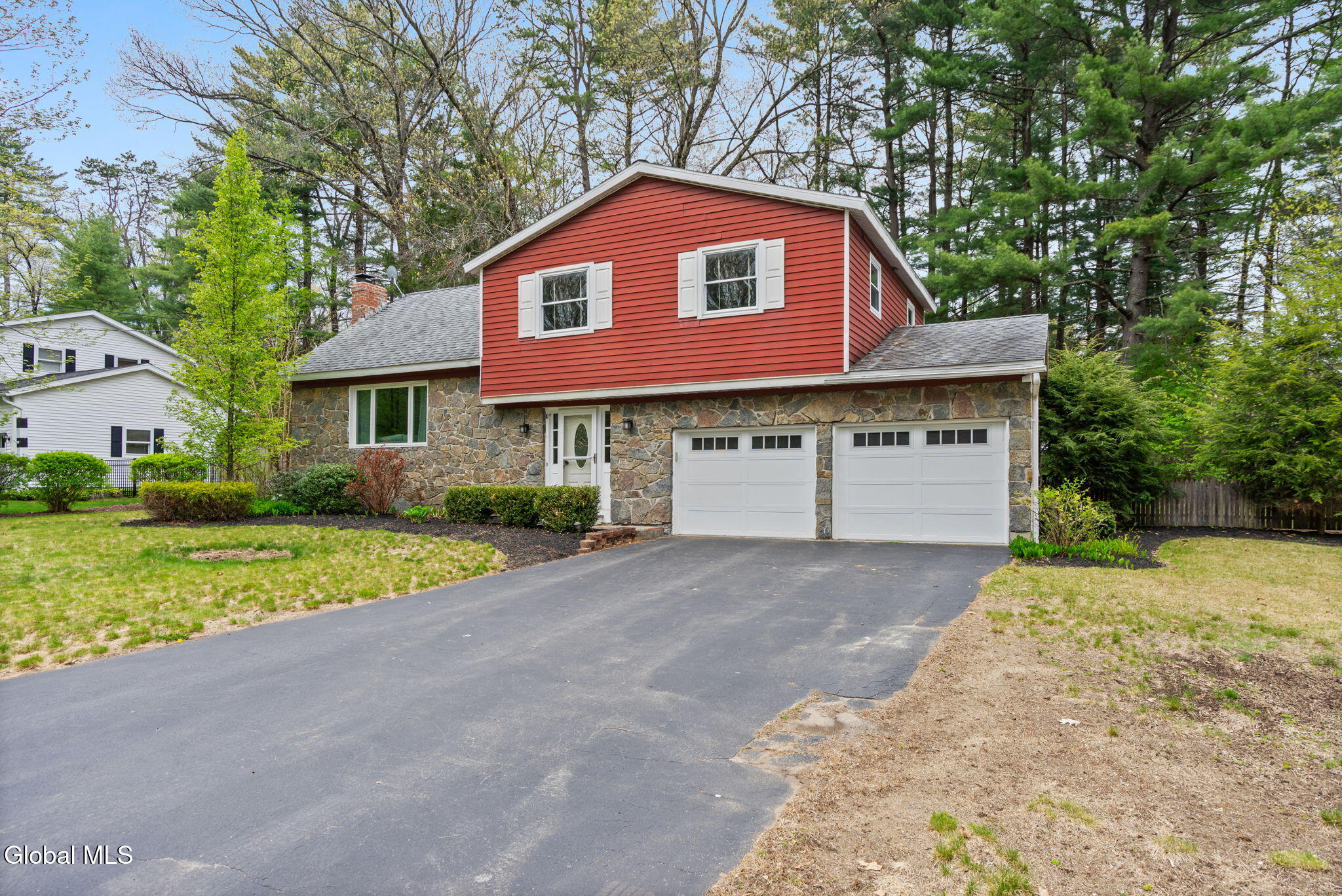 24 Vichy Drive Saratoga NY 12866