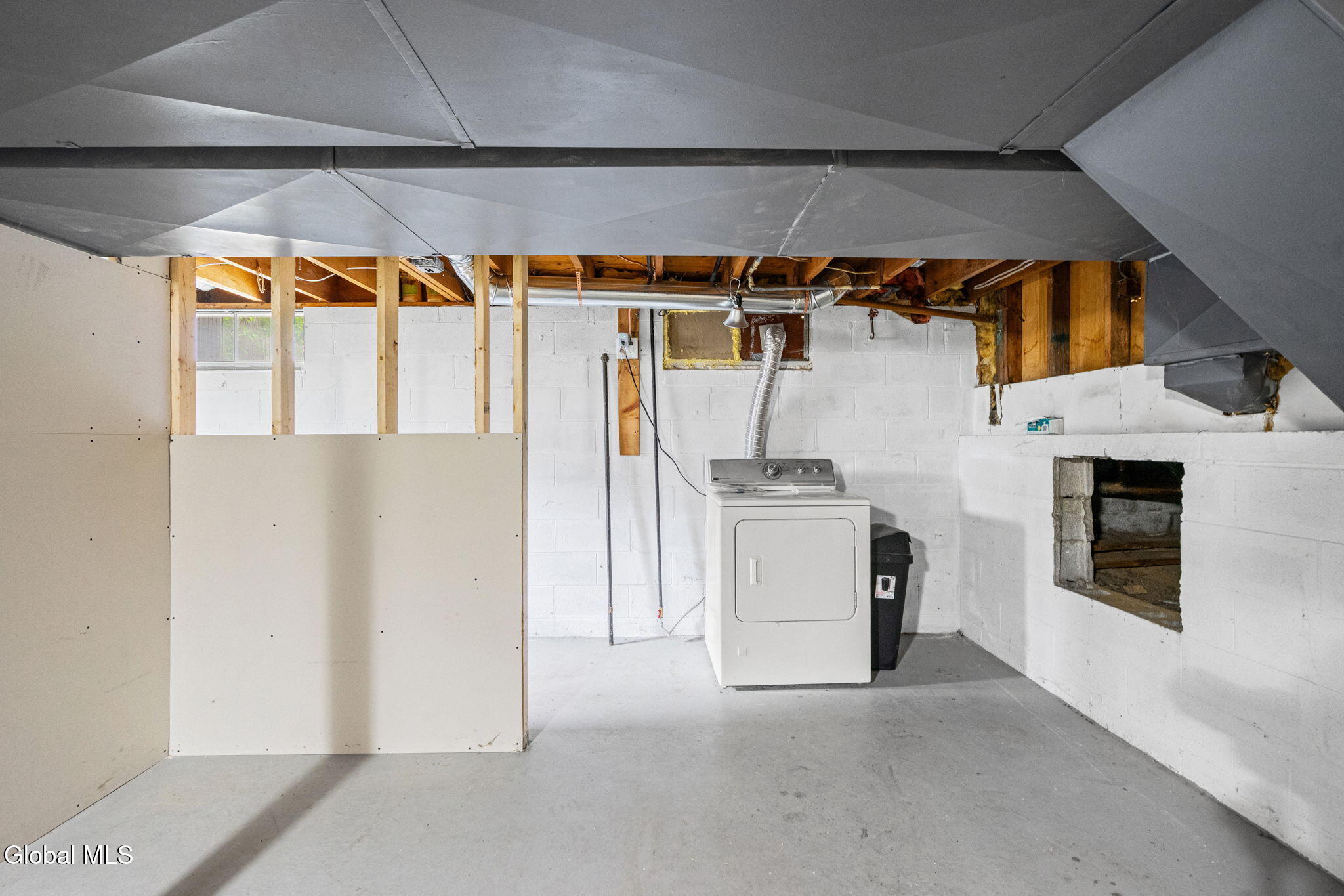 24 Vichy Drive Saratoga NY 12866
