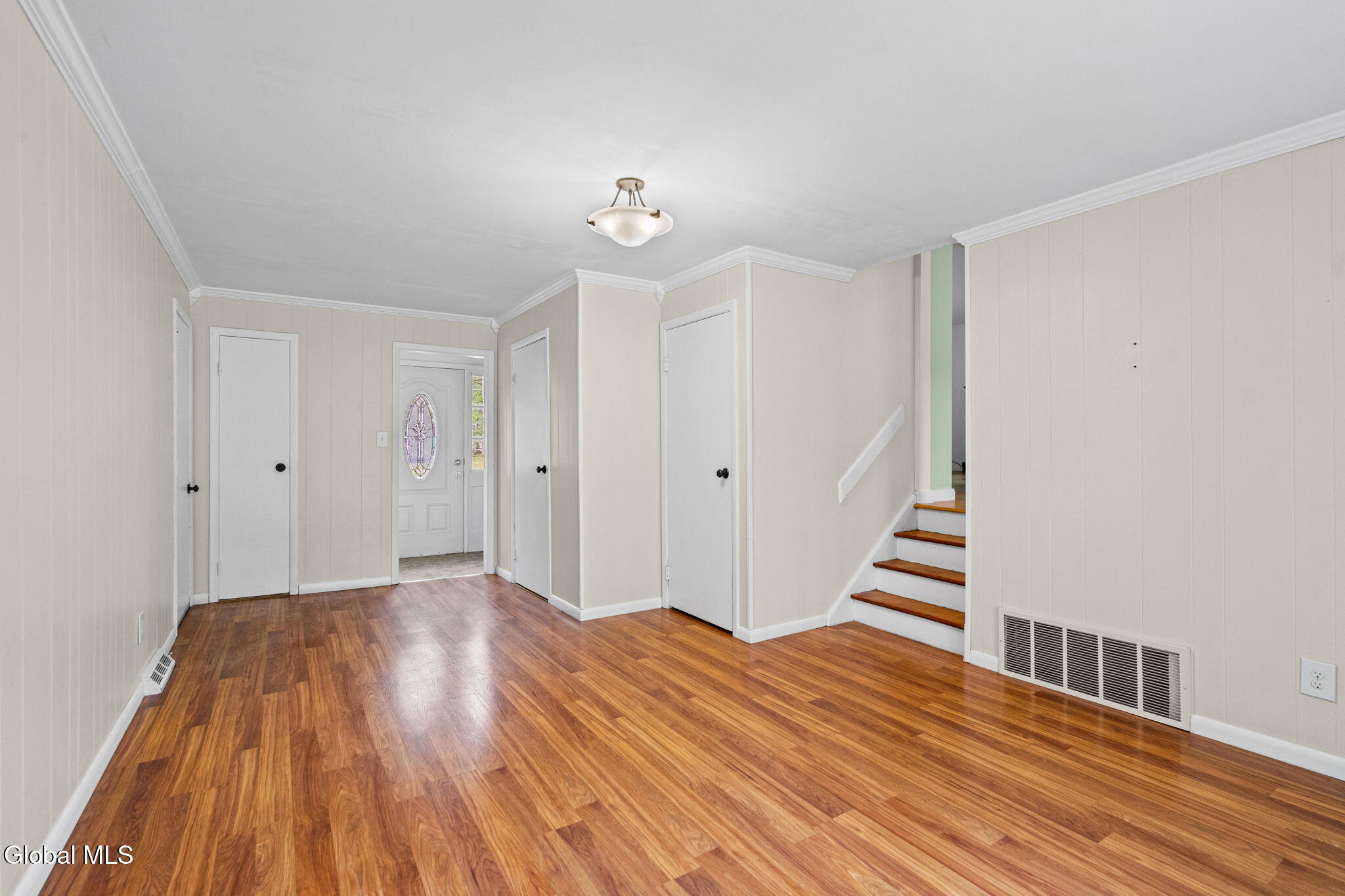 24 Vichy Drive Saratoga NY 12866