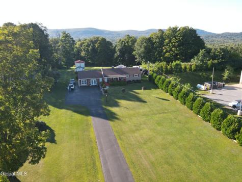 2484 State Highway 30 Mayfield NY 12117