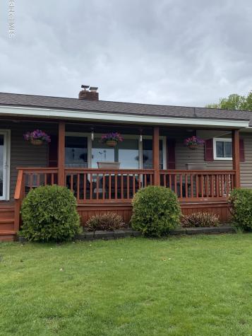 2484 State Highway 30 Mayfield NY 12117