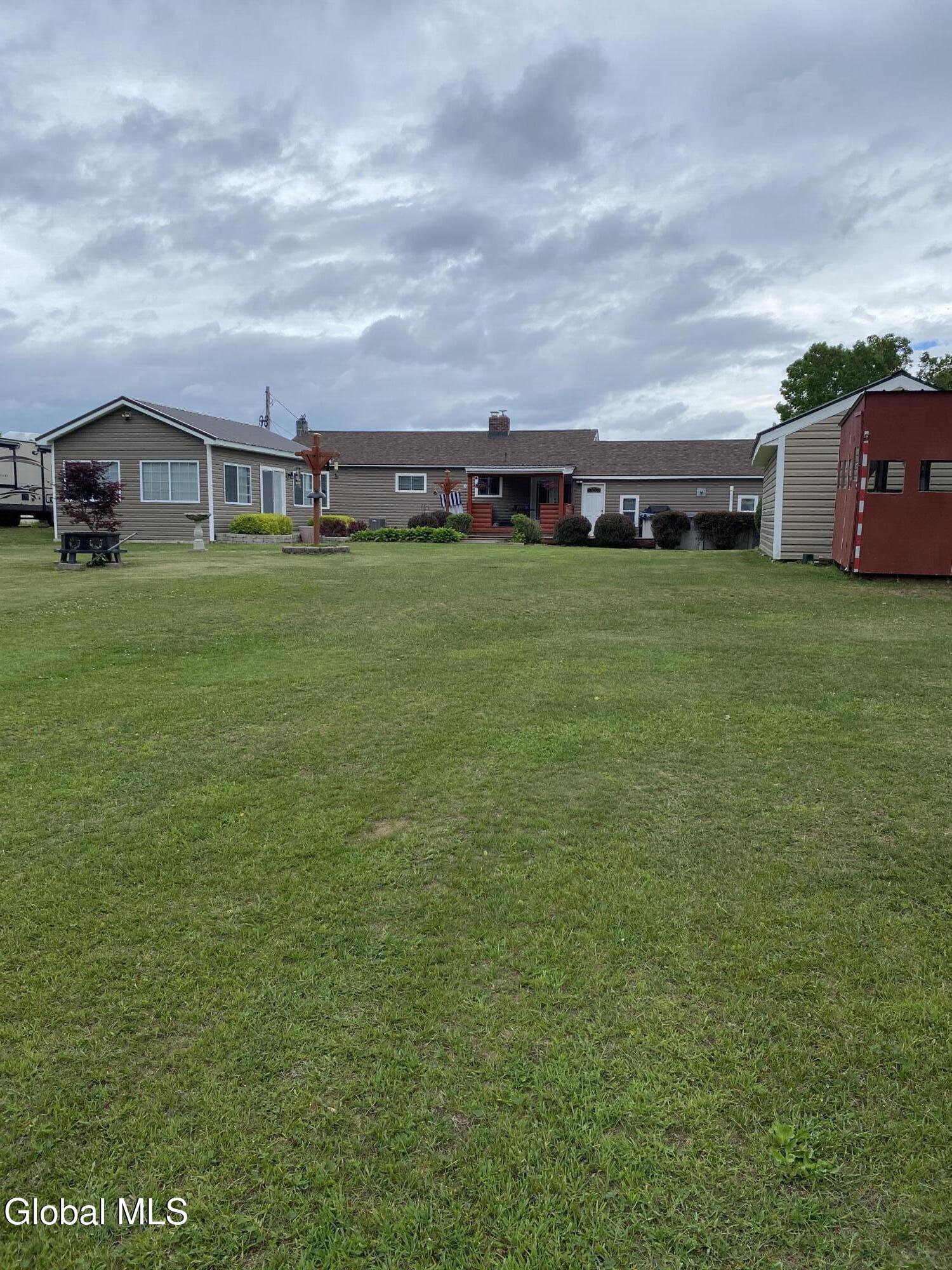 2484 State Highway 30 Mayfield NY 12117