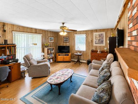 352 Hansen Road Schaghticoke NY 12154