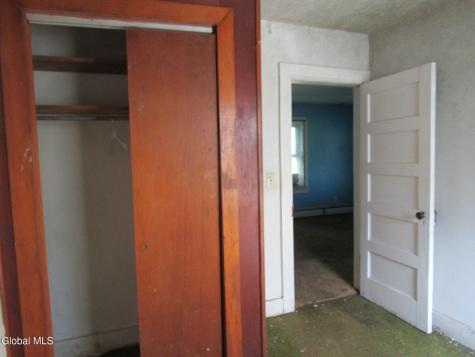 322 Vliet Boulevard Cohoes NY 12047