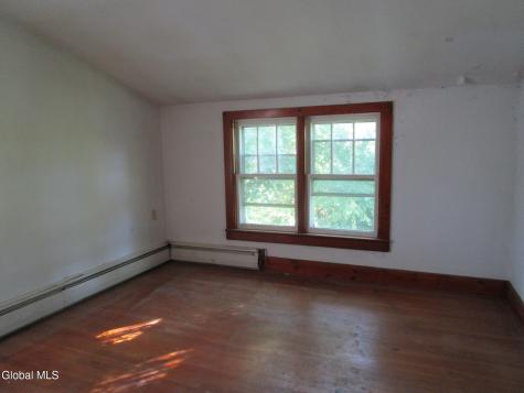 322 Vliet Boulevard Cohoes NY 12047