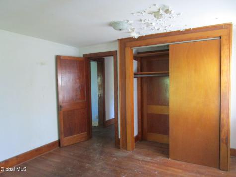 322 Vliet Boulevard Cohoes NY 12047