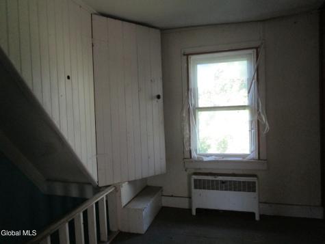 322 Vliet Boulevard Cohoes NY 12047