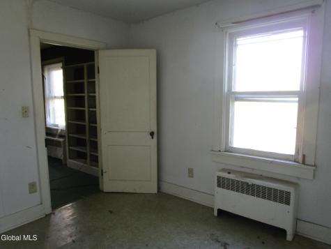 322 Vliet Boulevard Cohoes NY 12047