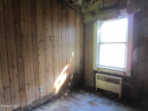 322 Vliet Boulevard Cohoes NY 12047