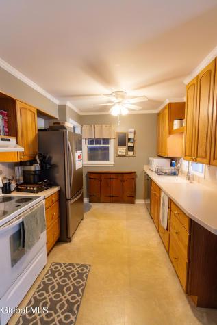 19 Willow Lane Glenville NY 12302