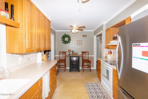 19 Willow Lane Glenville NY 12302