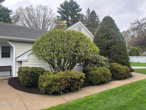 3 Saint Andrews Drive Queensbury NY 12804